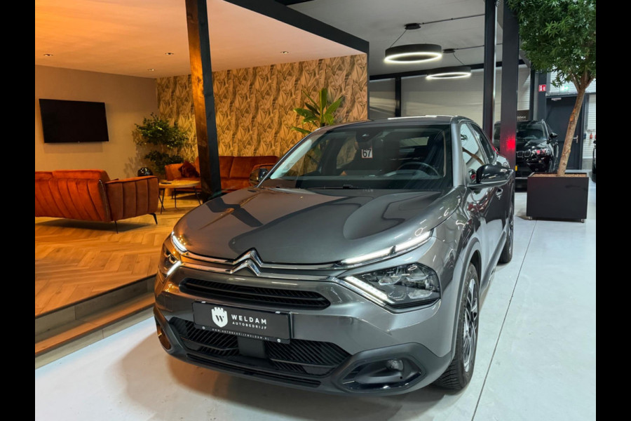 Citroën C4 1.2 Puretech Shine Garantie Pano CarPlay Head-Up Camera Massage Elek Stoel Elek StoelVW PDC DAB Clima Navi ACC Rijklaar