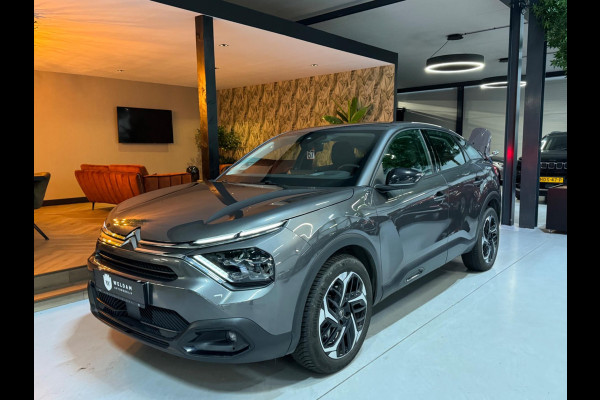 Citroën C4 1.2 Puretech Shine Garantie Pano CarPlay Head-Up Camera Massage Elek Stoel Elek StoelVW PDC DAB Clima Navi ACC Rijklaar