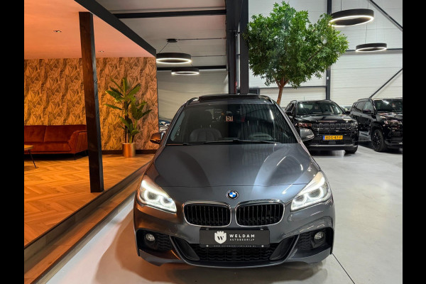 BMW 2 Serie Gran Tourer 218i M Sport Garantie Trekhaak Pano Head-up Camera Navi StoelVW Sfeer Cruise Clima Elekachterklep Rijklaar