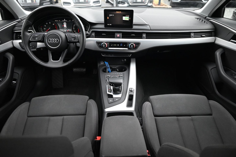 Audi A4 Avant 1.4 TFSI 190 PK Aut. Trekhaak Sportstoelen Black Optic LED 19''