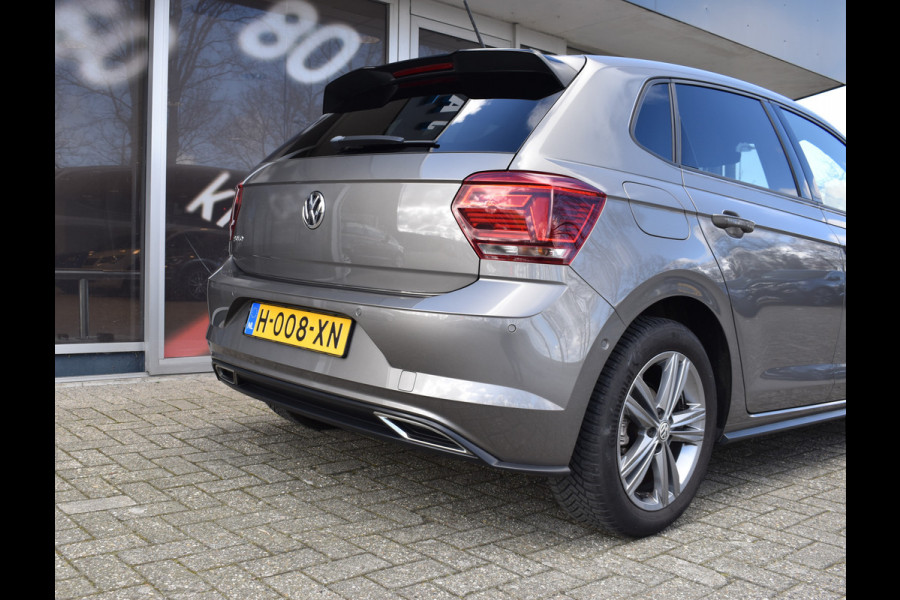 Volkswagen Polo 1.5 TSI 150pk Highline Business R-Line Automaat / Navigatie / Sensoren v+a / Adap. Cruise / Sportstoelen