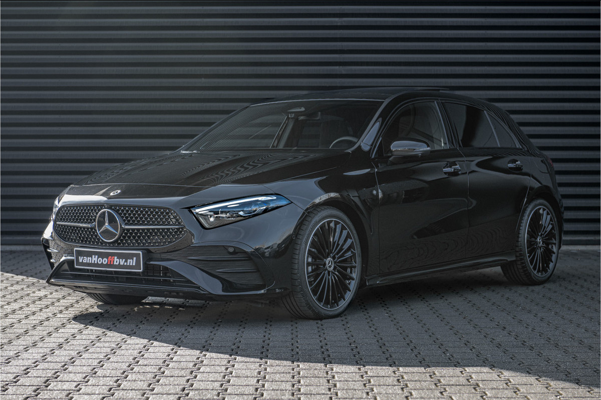 Mercedes-Benz A-Klasse 200 AMG Line - Panodak - Multibeam - Burmester