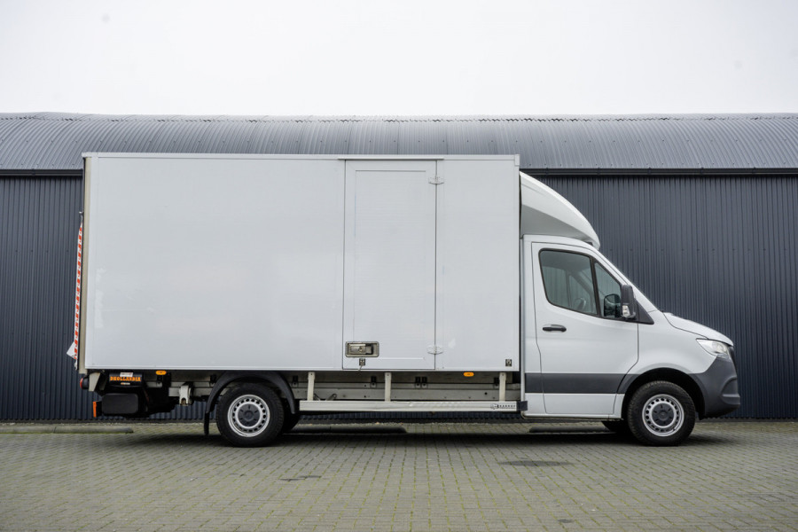 Mercedes-Benz Sprinter 314 CDI Bakwagen met laadklep | Mbux | Euro 6 | Climate | Camera | Carplay