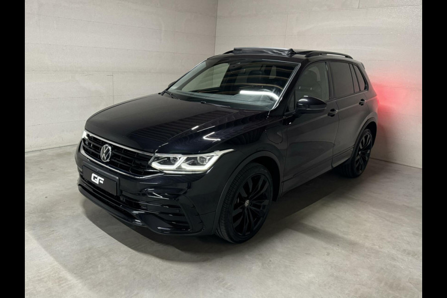 Volkswagen Tiguan 1.4 TSI eHybrid R-Line Black Style Pano