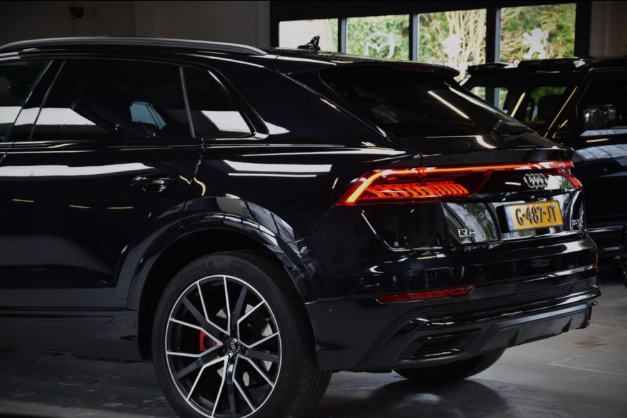 Audi Q8 55 TFSI quattro Pro Line Plus Panoramadak|Leder|S-Line|360 view|ACC