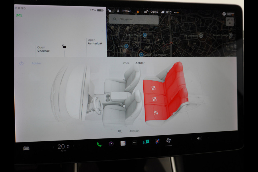 Tesla Model 3 Long Range 75kWh 463PK Trekhaak 18" FSD-Full Self Driving Computer-3 Premium Audio 4wd AutoPilot Panoramadak Camera's Leer Adapt Stoel en achterbank verwarming Electr.Stoelen+Memory+Easy-Entry WiFi Orig. NLse auto Grootste accu Tot 16,5kwh thuis laden. Accu-Garantie tot 20-12-2027 max 192.000km