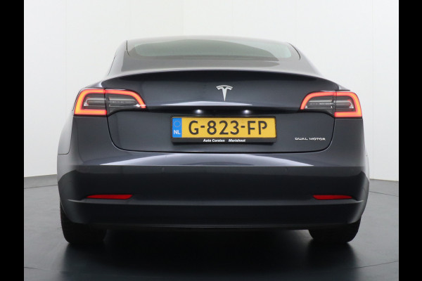 Tesla Model 3 Long Range 75kWh 463PK Trekhaak 18" FSD-Full Self Driving Computer-3 Premium Audio 4wd AutoPilot Panoramadak Camera's Leer Adapt Stoel en achterbank verwarming Electr.Stoelen+Memory+Easy-Entry WiFi Orig. NLse auto Grootste accu Tot 16,5kwh thuis laden. Accu-Garantie tot 20-12-2027 max 192.000km