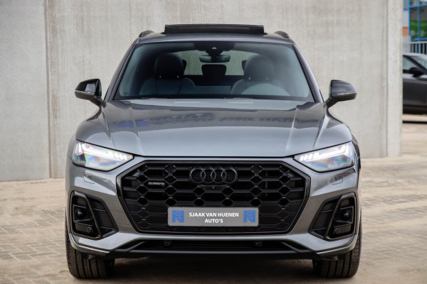 Audi Q5 50TFSI e Quattro Competition Pro Line S S-Line 299pk Automaat|NIEUW MODEL|Panoramadak|Virtual Cockpit|OLED Matrix|Trekhaak