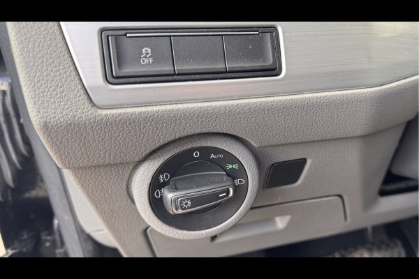 Volkswagen Transporter 2.0 TDI L1H1 28 4Motion Bulli DSG | Virtual | Leer | Navi | Full Option | NL Auto