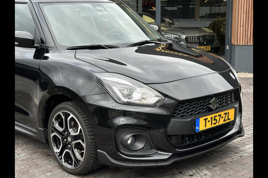 Suzuki Swift 1.4 Sport Smart Hybrid LED Sportstoelen Keyless Navi Cruise Stoelverw. Dodehoek Camera 17''LM