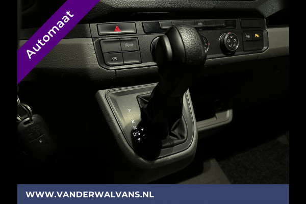 Volkswagen Crafter 35 2.0 TDI 141pk Automaat L3H2 L2H1 Euro6 Airco | Camera | Navigatie | 3000kg trekhaak | Apple Carplay Android Auto, Cruiseconrol, Parkeersensoren, Chauffeursstoel