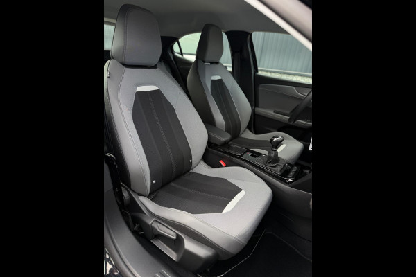 Opel Mokka 1.2 Turbo Elegance CarPlay Camera