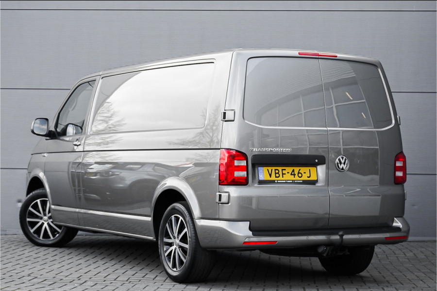 Volkswagen Transporter 2.0 TDI L2H1 Highline Navi ACC Trekhaak 1e Eig NL