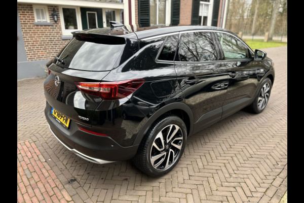 Opel Grandland X 1.2 Turbo 130pk Innovation Navi, Camera, 19" LMV, Keyless, 1e Ei