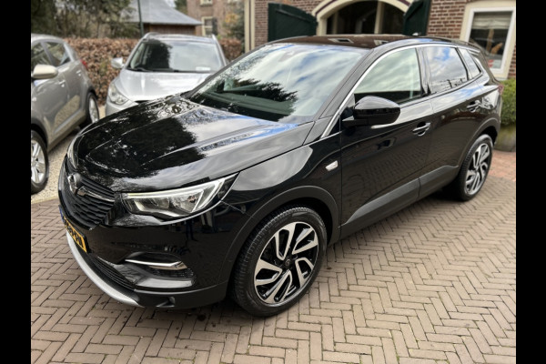 Opel Grandland X 1.2 Turbo 130pk Innovation Navi, Camera, 19" LMV, Keyless, 1e Ei