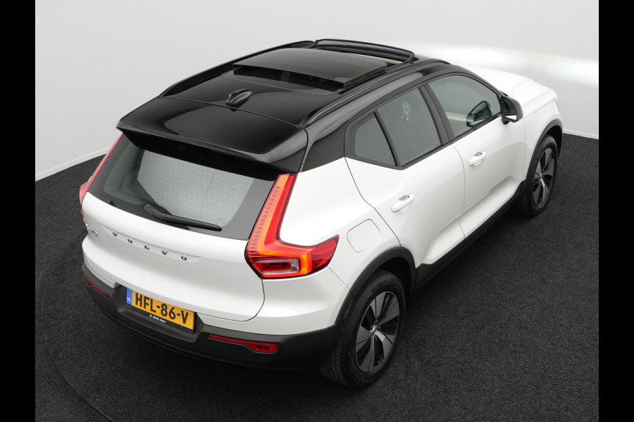 Volvo XC40 T5 Recharge R-Design Plug In Hybrid 261pk PHEV | Panodak | Trekhaak af Fabriek | Apple Carplay | Virtual | Navigatie | L.M. 18" | DAB | Cruise Control | Climate Control |