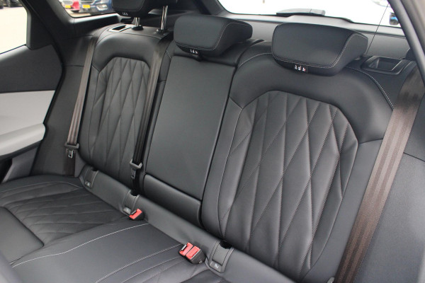 Ford Explorer Premium Extended Range RWD 77 kWh Panoramadak | Driver Assistance Pack | 21 inch lichtmetalen velgen | AGR-stoelen