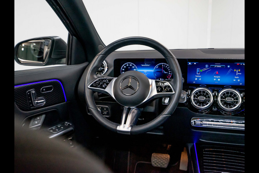 Mercedes-Benz GLA GLA 250e | Pano | Distronic | Trekhaak | Memory