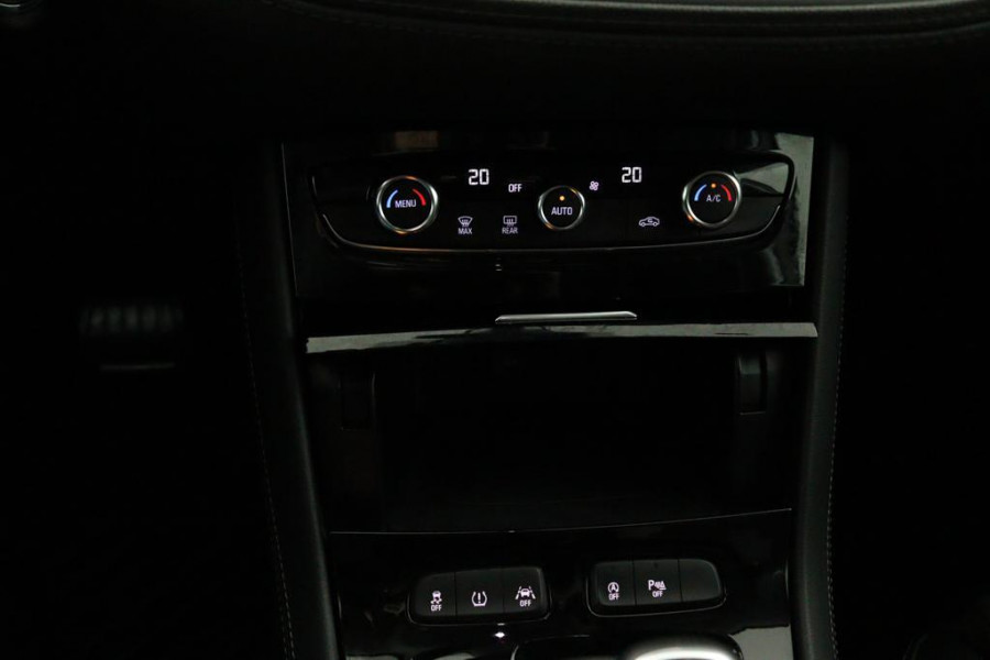 Opel Grandland X 1.2 Turbo Business Executive*AUTO*ECC*NAVI*TEL*CAM