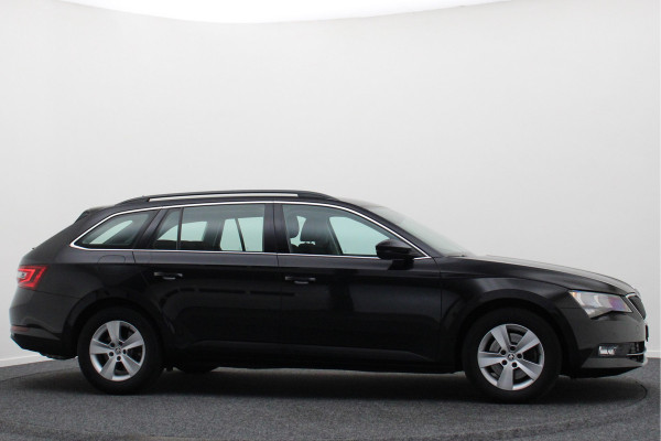 Škoda Superb Combi 1.5 TSI ACT Ambition Business Climate, Cruise, Apple Carplay, Elektrische Stoel, Verwarmde Stoelen, 16''