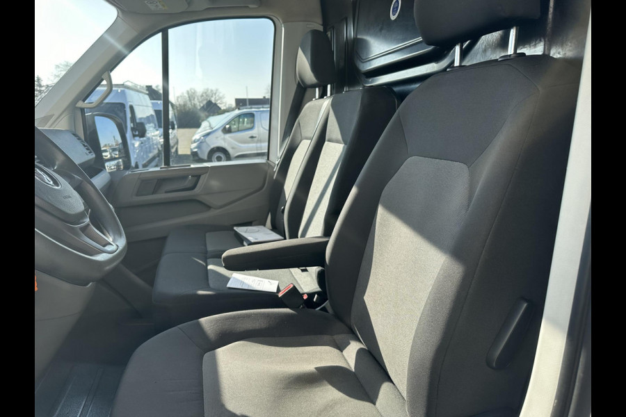 Volkswagen Crafter 35 2.0 TDI L3H3*A/C*CRUISE*3PERS*HAAK*TEL*