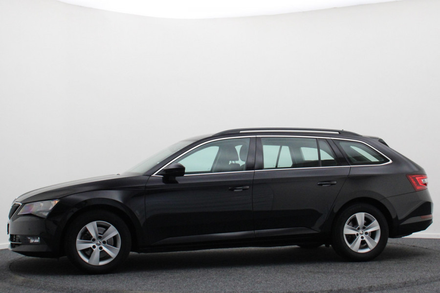 Škoda Superb Combi 1.5 TSI ACT Ambition Business Climate, Cruise, Apple Carplay, Elektrische Stoel, Verwarmde Stoelen, 16''