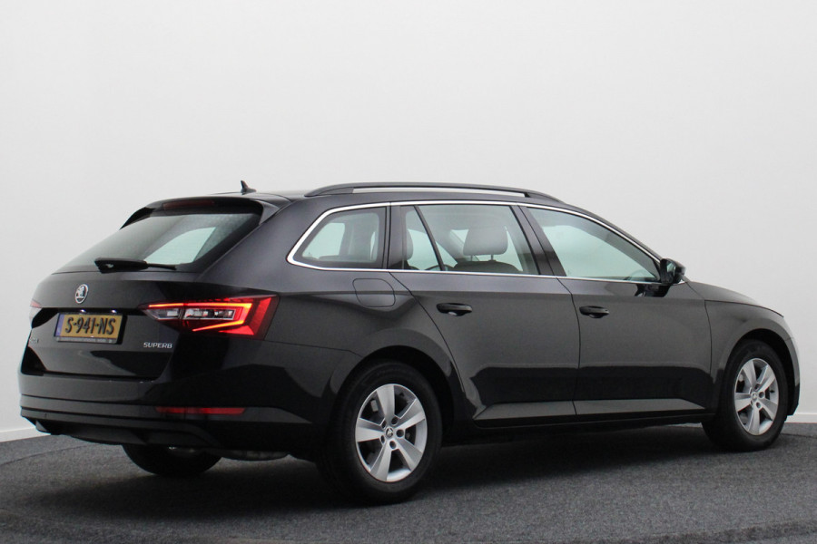 Škoda Superb Combi 1.5 TSI ACT Ambition Business Climate, Cruise, Apple Carplay, Elektrische Stoel, Verwarmde Stoelen, 16''