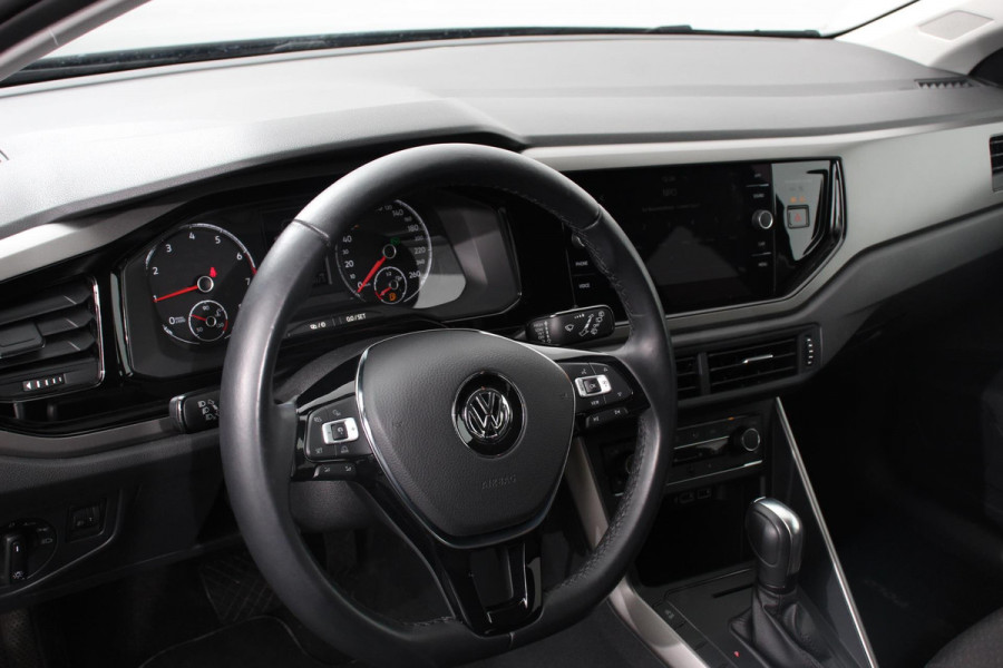 Volkswagen Polo 1.0 TSI DSG Comfortline | Navigatie | Apple Carplay / Android auto | Climate Control | Adaptive Cruise Control | Extra Getint Glas