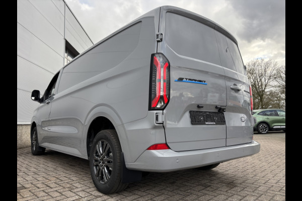 Ford E-Transit Custom 340 L2H1 Limited. 65 kWh