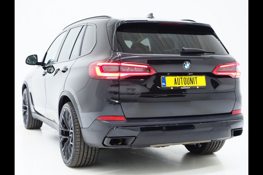 BMW X5 xDrive45e High Executive Full Black | Luchtvering | Memory | Camera | Leder | Trekhaak