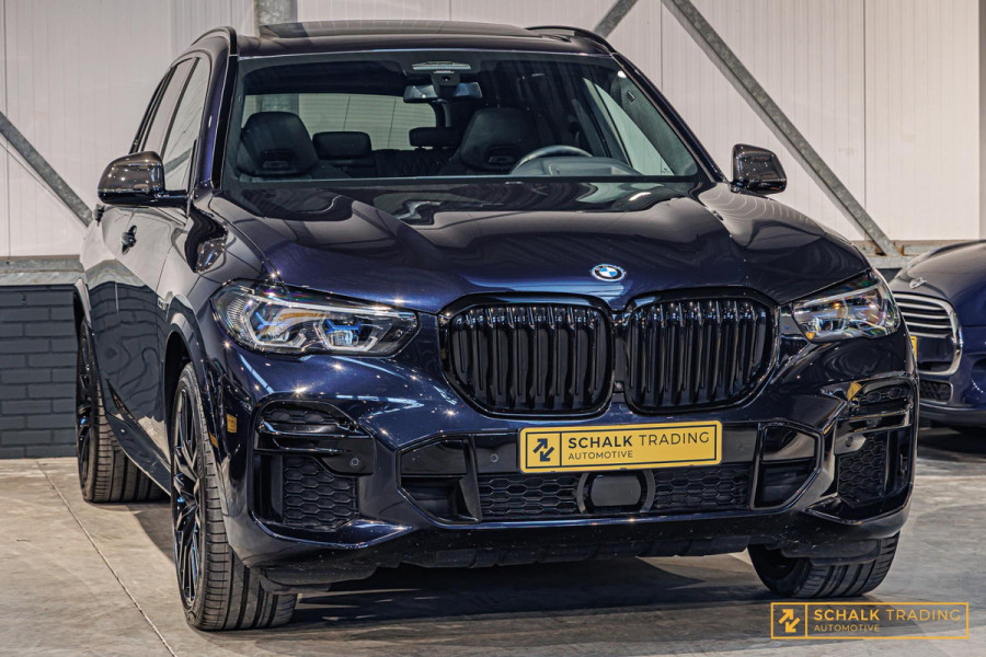 BMW X5 XDrive45e High Executive|22inch|B&W|Pano|Trekhaak|TV