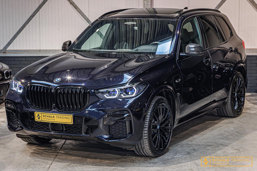 BMW X5 XDrive45e High Executive|22inch|B&W|Pano|Trekhaak|TV