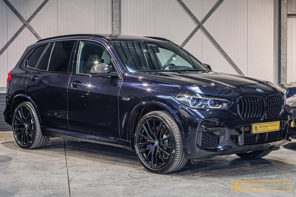 BMW X5 XDrive45e High Executive|22inch|B&W|Pano|Trekhaak|TV