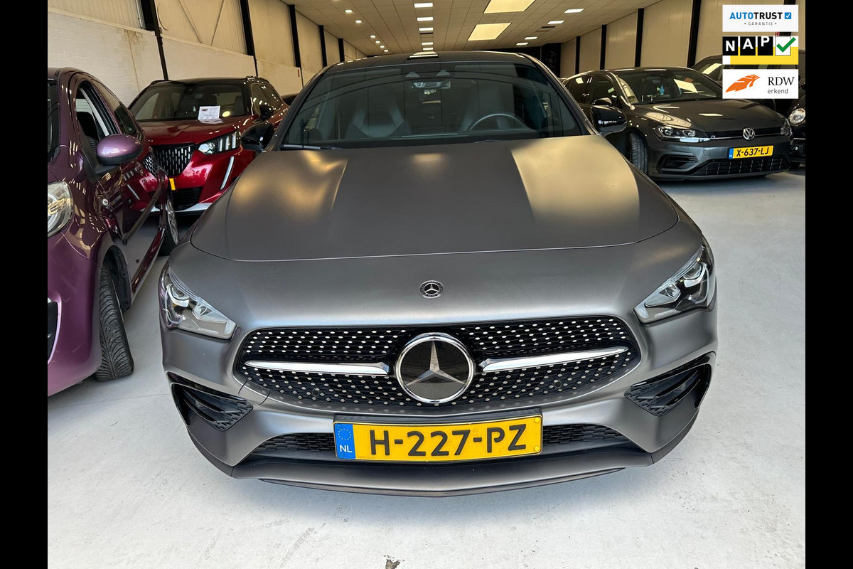 Mercedes-Benz CLA-Klasse 200 Business Solution AMG DEALER ONDERHOUD 1 JAAR GARANTIE