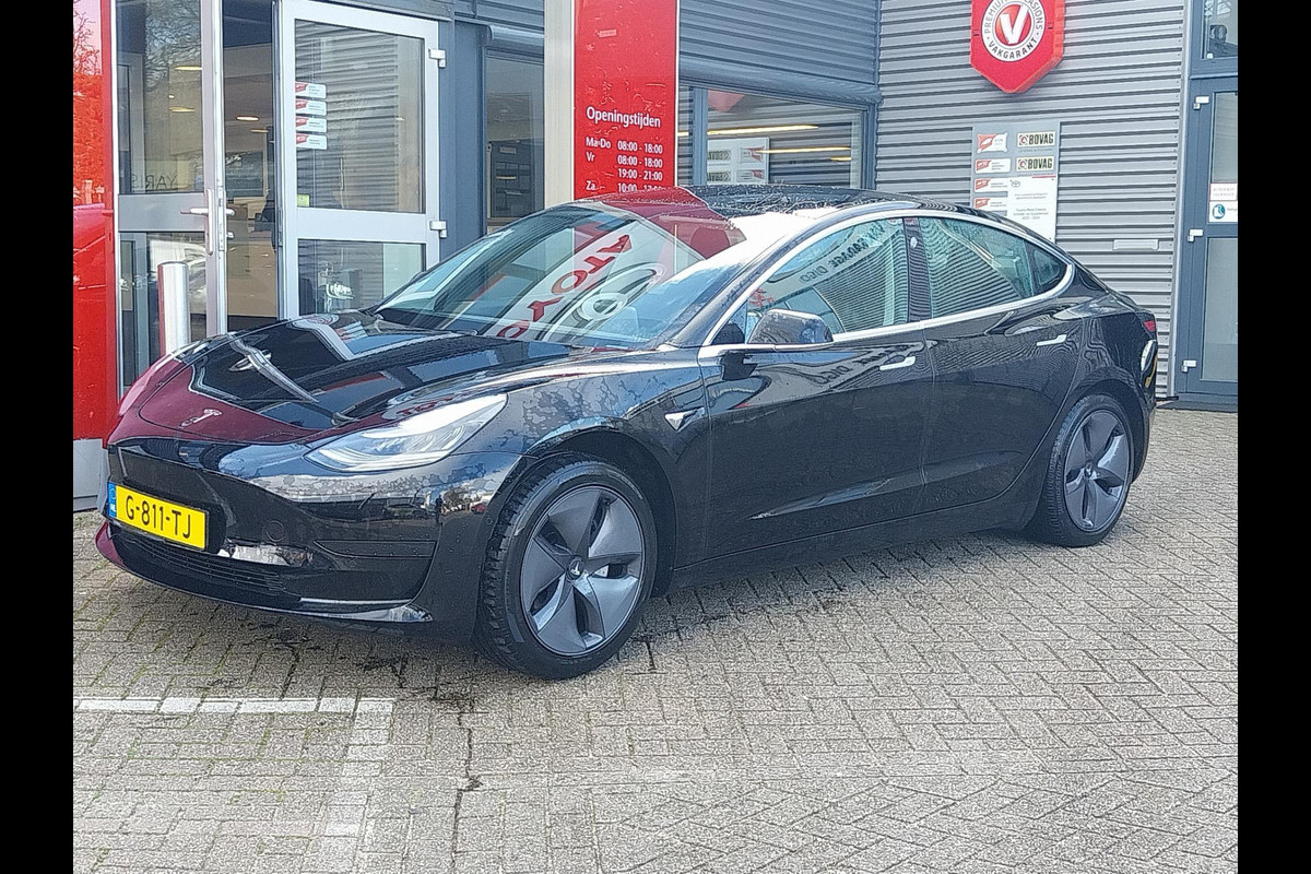 Tesla Model 3 Standard RWD Plus 60 kWh