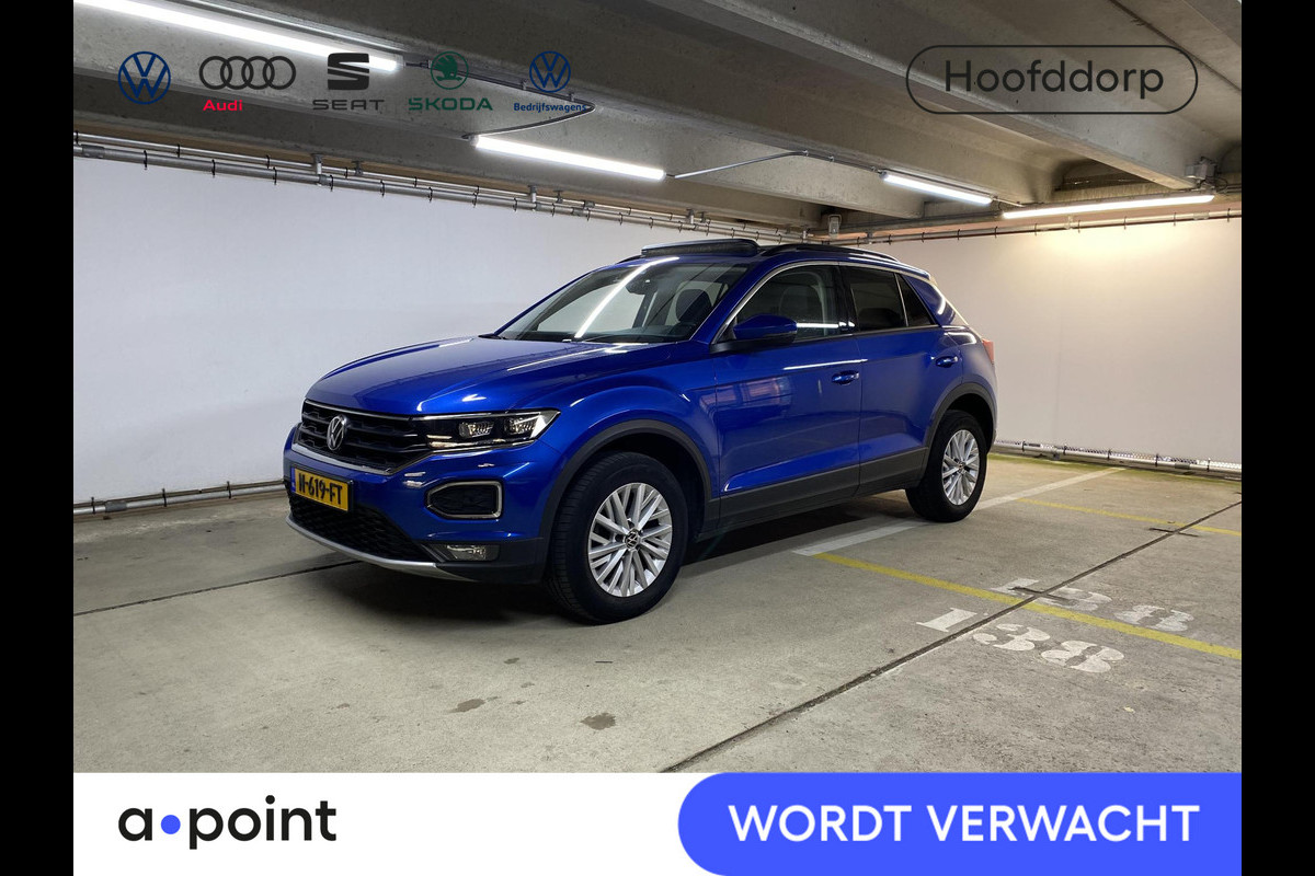 Volkswagen T-Roc 1.0 TSI Style 110 pk | Navigatie | Panoramadak | Parkeersensoren | Achteruitrijcamera | Adaptieve cruise control | Autom. airco | LED koplampen |