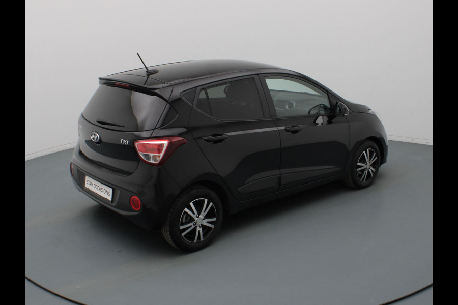 Hyundai i10 1.0i Premium Cruise | Climate | Navi | Parkeersens. achter | Stuur-/stoelverw.