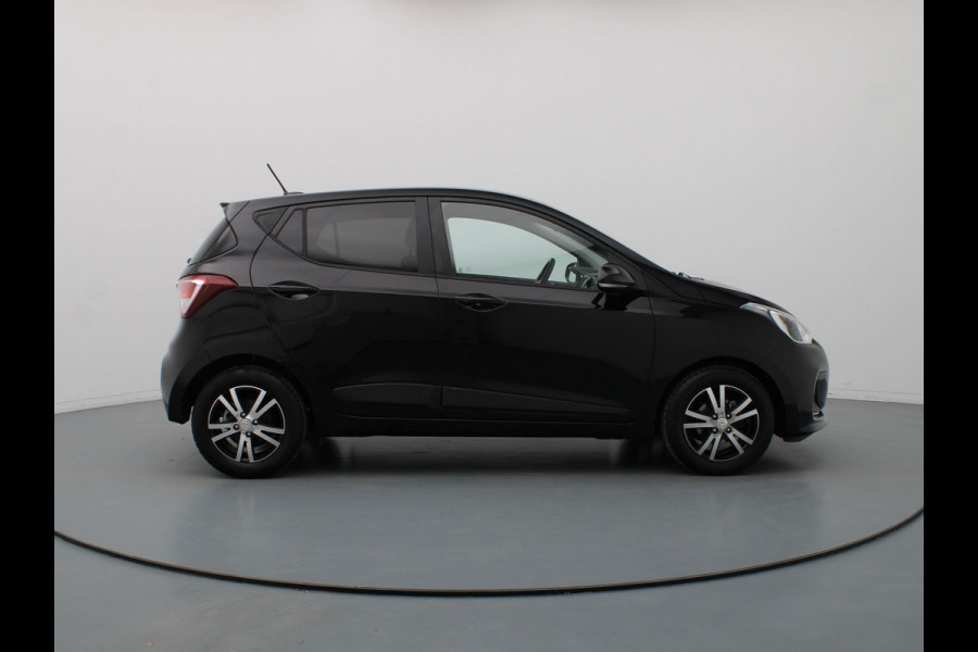 Hyundai i10 1.0i Premium Cruise | Climate | Navi | Parkeersens. achter | Stuur-/stoelverw.