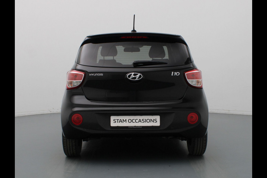 Hyundai i10 1.0i Premium Cruise | Climate | Navi | Parkeersens. achter | Stuur-/stoelverw.