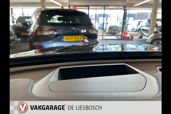 Volvo XC60 2.0 T6 Plug-in hybrid AWD Inscription /Panorama-dak / Harman-Kardon / head-up display / stoel en stuur verwarming