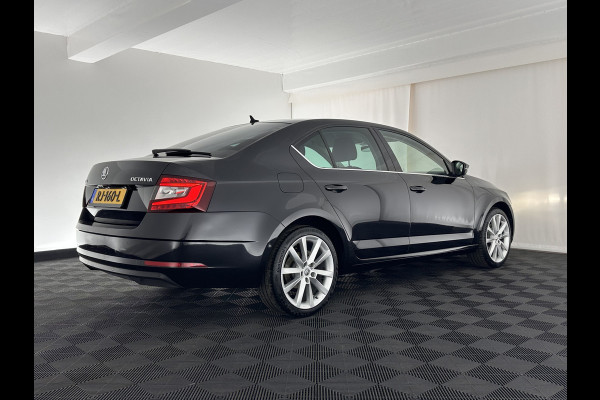 Škoda Octavia 1.0 TSI Greentech Style Business Aut. *FULL-LED | LEATHER-MICROFIBRE | NAVI-FULLMAP | KEYLESS | DAB | COMFORT-SEATS | 18''ALU | ECC | PDC | CRUISE*