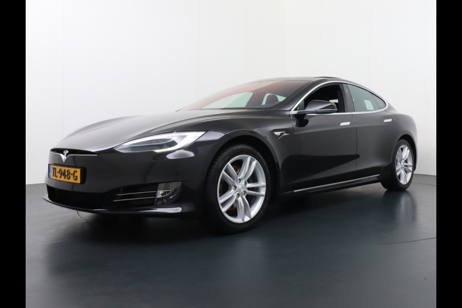 Tesla Model S 75D AWD Luchtvering Enhanced AutoPilot Navi Panorama-Dak Camera Adaptive-Led Elektr.Stuur en Stoel+Geheugen+Spiegels+verwarmd El 19"Lmv 4WD Schuifkanteldak WiFi Rijstrookhulp Bordherkenning ACC ESP Dodehoek Detector Mistlampen Verwarmde-Sproeiers Nieuwprijs €91.400