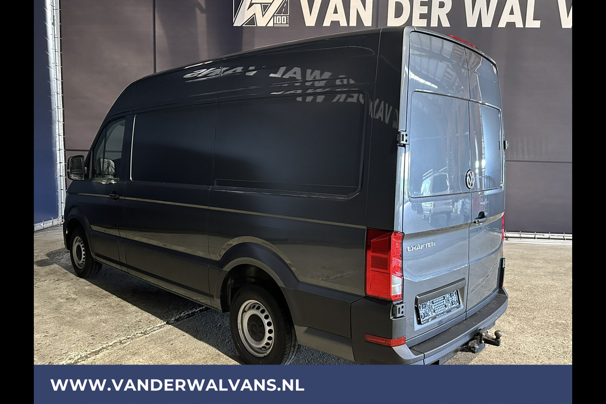 Volkswagen Crafter 2.0 TDI 141pk L3H3 L2H2 Euro6 Airco | Cruisecontrol | 3000kg Trekhaak Bijrijdersbank