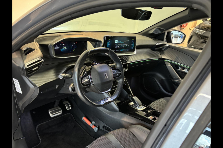 Peugeot e-208 EV GT 50 kWh 3-fase | Navigatie | Achteruitrijcamera | Android auto / Apple carplay | Dodehoekdetectie | 3D I-Cockpit