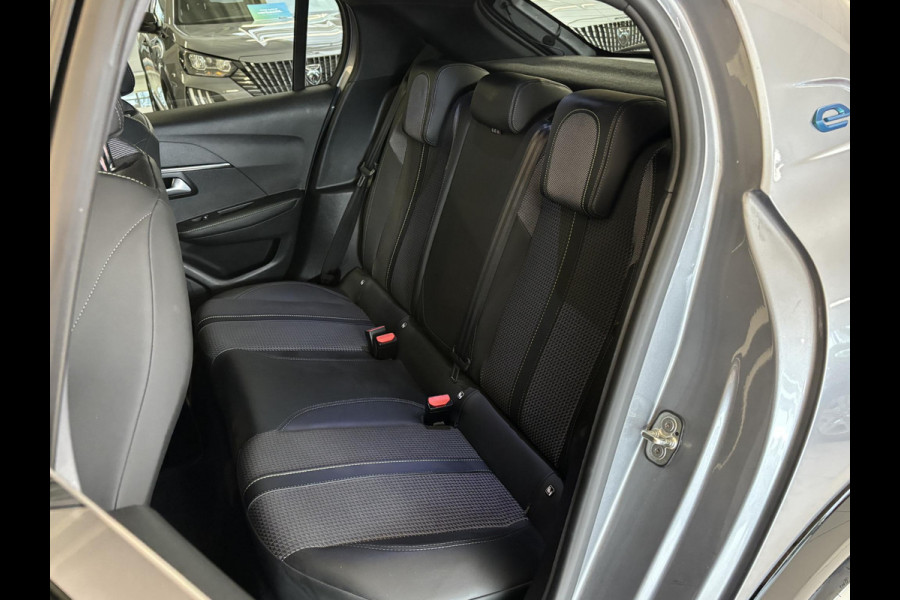Peugeot e-208 EV GT 50 kWh 3-fase | Navigatie | Achteruitrijcamera | Android auto / Apple carplay | Dodehoekdetectie | 3D I-Cockpit