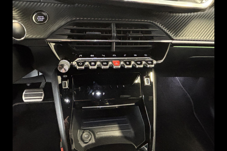 Peugeot e-208 EV GT 50 kWh 3-fase | Navigatie | Achteruitrijcamera | Android auto / Apple carplay | Dodehoekdetectie | 3D I-Cockpit