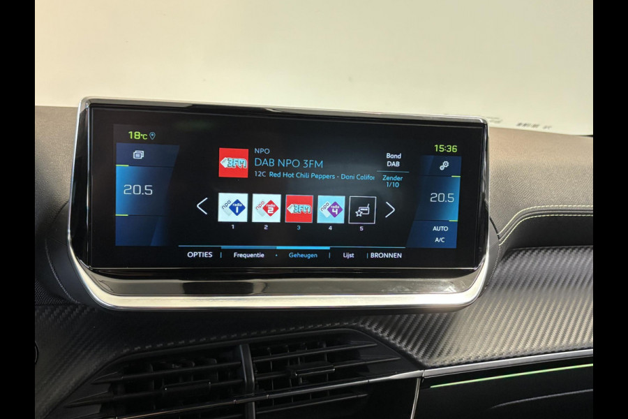 Peugeot e-208 EV GT 50 kWh 3-fase | Navigatie | Achteruitrijcamera | Android auto / Apple carplay | Dodehoekdetectie | 3D I-Cockpit
