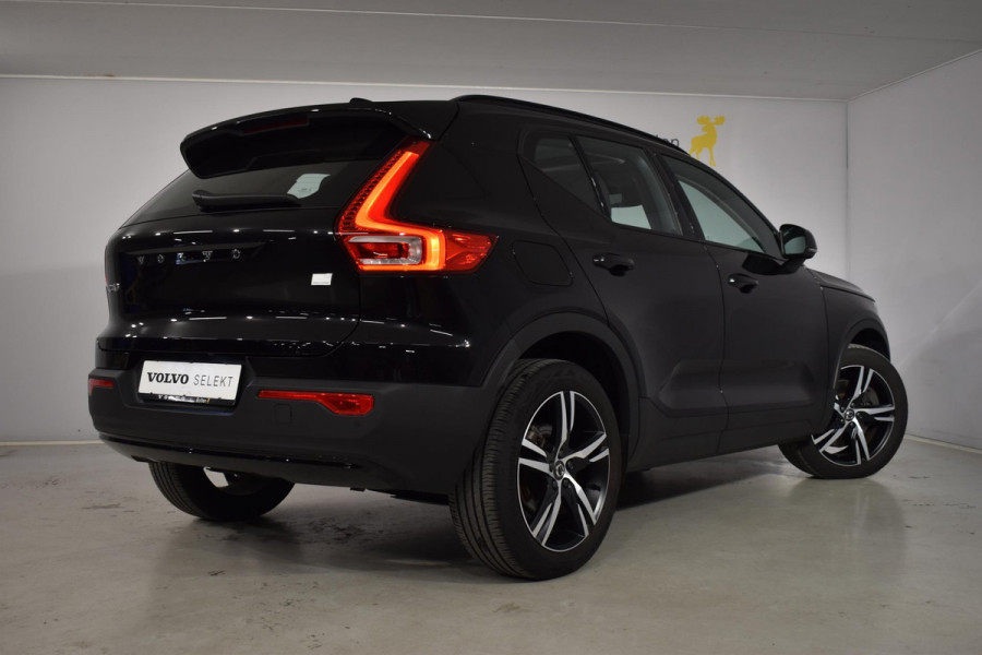 Volvo XC40 T4 211PK Automaat Recharge R-Design Expression / Lounge pack / Panoramadak / Intellisafe surround / Blis /Harman Kardon / 360 graden camera