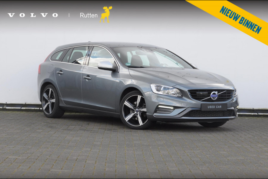 Volvo V60 T4 190PK Automaat Business Sport / Adaptieve cruise control / BLIS / Trekhaak / Leder met alcantara bekleding / Parkeersensoren met camera / Stoelverwarming / Standkachel