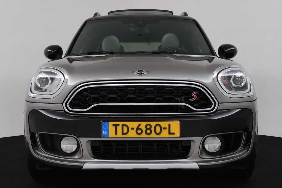 MINI Countryman 2.0 Cooper S Chili (PANORAMADAK, CAMERA, STOELVERWARMING, NAVI, PARKEERSENSOREN, NL-AUTO, DEALER ONDERHOUDEN)